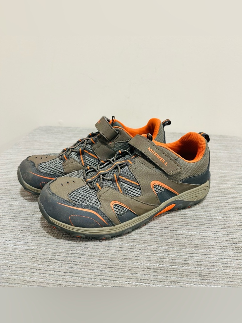 Merrell ML-B Trail Chaser Hiking Outdoor Shoes Size 7M Women's